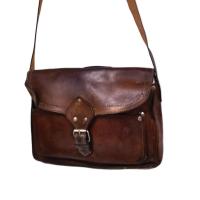 ราคา กระเป๋าหนังแท้ สะพายครอสบอดี้ กระเป๋ามือสอง สะพายผู้ชายใบเล็ก leather saddle bag yonvintage (55452981130)