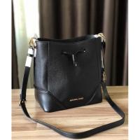ราคา New michael kors ทรงขนมจีบ (6668963162)