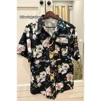 ราคา เสื้อฮาวาย ลายดอกสงกรานต์ สีดำผ้าไหมอิตาลี️ (29331729433)