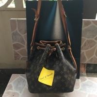 ราคา กระเป๋า LV (มือสอง) ฟรี ems (1423169091)