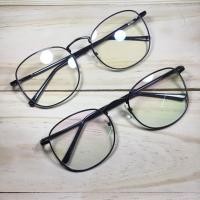 ราคา แว่นตากรองแสง ทรงเหลี่ยม วินเทจพร้อมผ้าเช็ดเลนส (312826733)