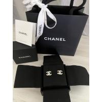 ราคา Chanel classic earrings 1.3 cm ghw อปก.ครบ (16236313656)