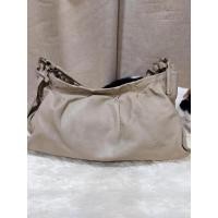 ราคา กระเป๋าคล้องไหล่มือสอง หนังแท้ Rookie Bud สี Beige (25311257757)