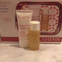 ราคา CLARINS exfoliating body scrub 30 ml/ Tonic bath&shower concentrate 30 ml ชุดสครับและสบู่อาบน้ำ (1564422018)