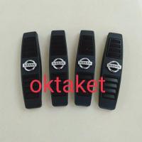 ราคา ที่กั้นประตู ที่กั้นประตู Nissan สากล Datsun Juke Evalia March Xtrail Terra (43255693870)