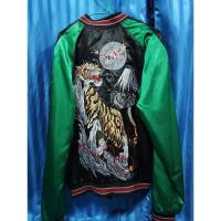 ราคา Sukajan เรียกข้าว่าอีกา size L มือสอง ไม่มีตำหนิ (26113510884)