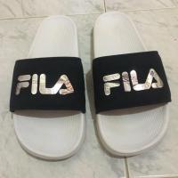 ราคา รองเท้าแตะ fila มือสอง สภาพ90% (2612233060)