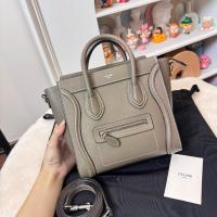ราคา Like new‼️Celine nano luggage ปี 2020 สี souris✨ หนังเกรน สภาพสวย ขอบมุมงาม หนังทรงตั้งสวย รุ่นฮิต ใช้งานง่าย ไซส์กำลังด (26056894746)