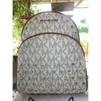 ราคา กระเป๋าเป้MK แท้ มือสอง ขนาด25cm (28667245697)