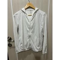 ราคา Uniqlo AIRism UV CUT size 160 สีขาว มือ2 (26204256208)