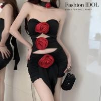 ราคา มินิเดรสสั้นสีดำ แต่งดอกกุหลากแดงดอกใหญ่ เดรสเกาะอกเว้าอกเว้าเอว F-123 (23261058814)