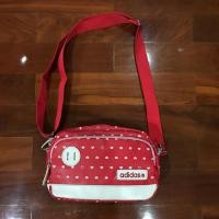 ราคา กระเป๋า adidas ของแท้ (2213610592)