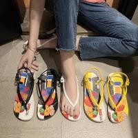 ราคา (พร้อมส่ง) รองเท้าแตะ สกรีนลาย supreme แตะหญิง รัดส้น พื้นนิ่ม แฟชั่นใหม่ กันน้ำ ตรงปก งานดี แตะยาง สวย (13501981691)