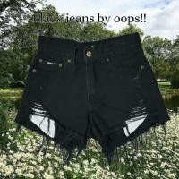 ราคา oops jeans กางเกงยีนส์ขาสั้น | งานป้าย oops!! | สภาพนางฟ้า size S (23583164125)