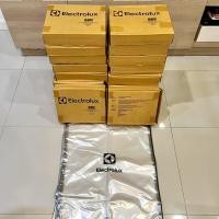 ราคา ผ้าคลุมเครื่องซักผ้า Electrolux (สินค้าแท้จากศูนย์) ขนาด7-13กิโล ใช้ได้กับทุกยี่ห้อ (19950653903)