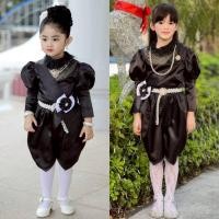 ราคา Kc // ชุดไทยเด็กโจงกระเบนแบบสมัยรัชกาลที่ 5 เสื้อคอแต่งลูกไม้ประดับมุก แขนเสื้อทรงหมูแฮม มีสายคาดและเข็มกลัดโบว์ (47451127119)