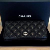 ราคา Chanel bifold long wallet cavierskin holo19 สภาพสวย มีรอยใช้งานบ้างค่ะ แท้100% (2320380546)