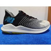 ราคา รองเท้ามือสองวิ่ง New Balance FuelCell Propel แท้ ไซส์ 9.5US / 42.5EUR / 27.5CM (40774719349)