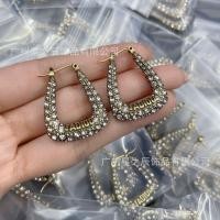 ราคา DIOR1214 พร้อมต่างหูตัวอักษรป้ายหญิงเพชรเต็ม Retro (56458049730)