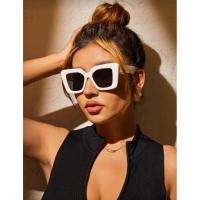 ราคา (มือสอง) แว่นตากันแดด (54703821190)