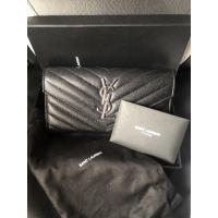 ราคา YSL large Monogram flap wallet กระเป๋าสตางค์ YSL สีดำใบยาว แท้100% (8911815554)