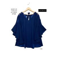 ราคา มือสอง used เสื้อสาวอวบ เสื้อคอวี แขนสั้นระบาย แต่งโบว์ด้านหลัง ผ้าโพลี อกหน้าผ้า 46 วงแขน 20 ยาว 28/30 นิ้ว #LaneBryan (24970936498)