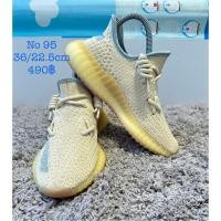ราคา มือสองสภาพใหม่ Adidas Yeezy Boost Size 36/22.5cm (56400795701)