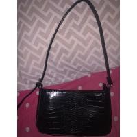 ราคา กระเป๋าสะพาย Preloved rubi (25137488630)