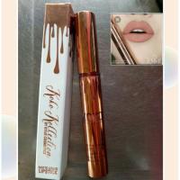 ราคา สอบถามสต็อกก่อนKylie Lip สี Khlos (1106996682)