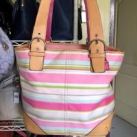 ราคา ของแท้ 100% กระเป๋า Coach Shopping มือสอง (4042535941)