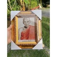 ราคา รูปถ่ายสีครึ่งองค์หลวงพ่อกวยปี63ขนาด5*7*นิ้วรับประกันพระแท้ (8250770069)