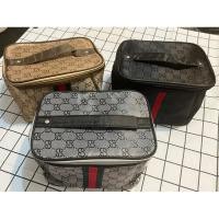 ราคา กระเป๋าเครื่องสำอาง กระเป๋าผ้าสีดำ (25611600688)