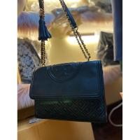 ราคา Tory Burch Fleming (Black) (23249494772)
