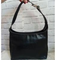 ราคา Salvatore Ferragamo Vintage Y2K หนังแท้ Made in Italy กระเป๋าสะพายไหล่ มือสองสีดำ คลาสสิก Minimal (49756559709)