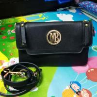 ราคา กระเป๋า สะพายข้างสีดำ มือ2 สภาพนางฟ้า (5139836538)