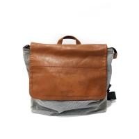 ราคา Mandarina duck กระเป๋าเป้ กระเป๋าหนังแท้ เป้มือสอง เป้ผู้ชาย เป้สี่เหลี่ยม men Canvas Leather Backpack (41861258431)