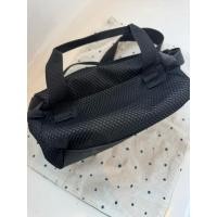 ราคา Adidas small duffle mesh bag ของแท้ (46106262018)