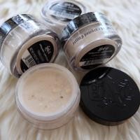 ราคา Kat Von D lock it setting powder สี translucent ไม่มีซิล (1296259514)