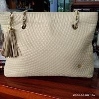 ราคา กระเป๋า Bally Vintage Made in Italy หนังแกะ งานเก่าน่าสะสม น้องผ่านการสปาสีมา มุมสวย ภายในสวย ตำหนิอะไหล่สีซีด (22276143314)