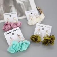ราคา ต่างหูดอกไม้ผ้าหลากสี - ข730 (54556076726)