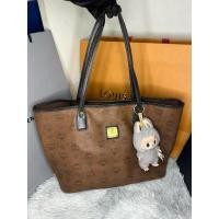 ราคา MCM ของแท้ ทรงshopping สีช็อคโกแลต มือ2 (27770186590)