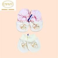 ราคา Enfant Gold (203) เซ็ตถุงมือ+ถุงเท้า สำหรับเด็กแรกเกิด - 3 เดือน ปกติราคา 620.- (48208561058)