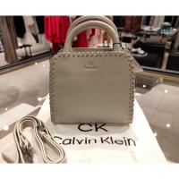 ราคา Ck Calvin Klein กระเป๋าสะพาย ถอดสายได้ (20436338080)