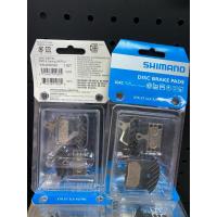 ราคา ผ้าเบรค SHIMANO DISC BRAKE PADS (J04C) Metal Pad&Spring แบบมีครีบ สำหรับดิสเบรคเสือภูเขา ทนความร้อนสูง (43264974626)