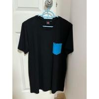ราคา เสื้อยืดคอกลม Quiksilver มือสองสภาพดี มีกระเป๋าหน้าอก (25727711884)