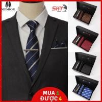 ราคา เน็คไทผู้ชายพร้อมกล่องของขวัญระดับไฮเอนด์ + คลิปหนีบเนคไท + กระดุมข้อมือ + ผ้าเช็ดหน้า (27638754941)