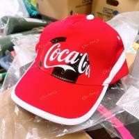 ราคา Coca Cola FIFA WORLD CUP 2022 คอลเลกชันหมวกสีแดงชุดหมีหมีหมวกสีแดง (28844314293)
