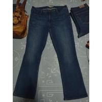 ราคา กางเกงยีนส์ Levi's512 Perfectly Slimming boot cut Made in SriLanka เอว35" สะโพก48" ยาว41" เป้า 10"ผ้ายืดคะเลขกระดุม 3449 (56754196845)