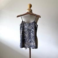 ราคา ส่งต่อ เสื้อสายเดี่ยวพิมพ์ลายงู Zara ไซส์S สภาพดี (27915505832)