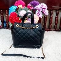 ราคา มือสอง Charles&keith กระเป๋าหนัง saffiano ของแท้ ไม่มีตำหนิ (12899743499)